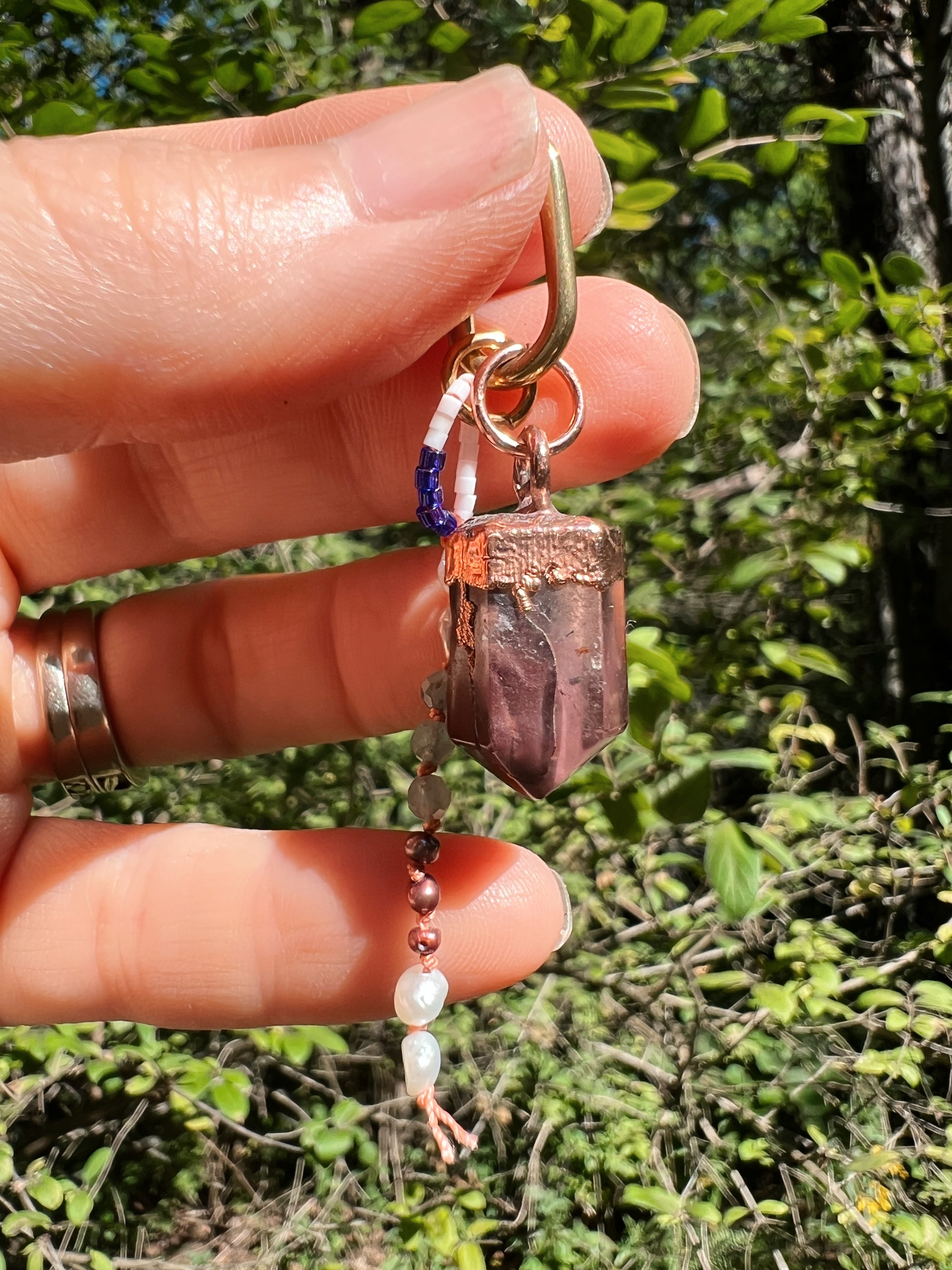 Crystal Pendant Clip: Lithium Quartz and beads Sea Ox