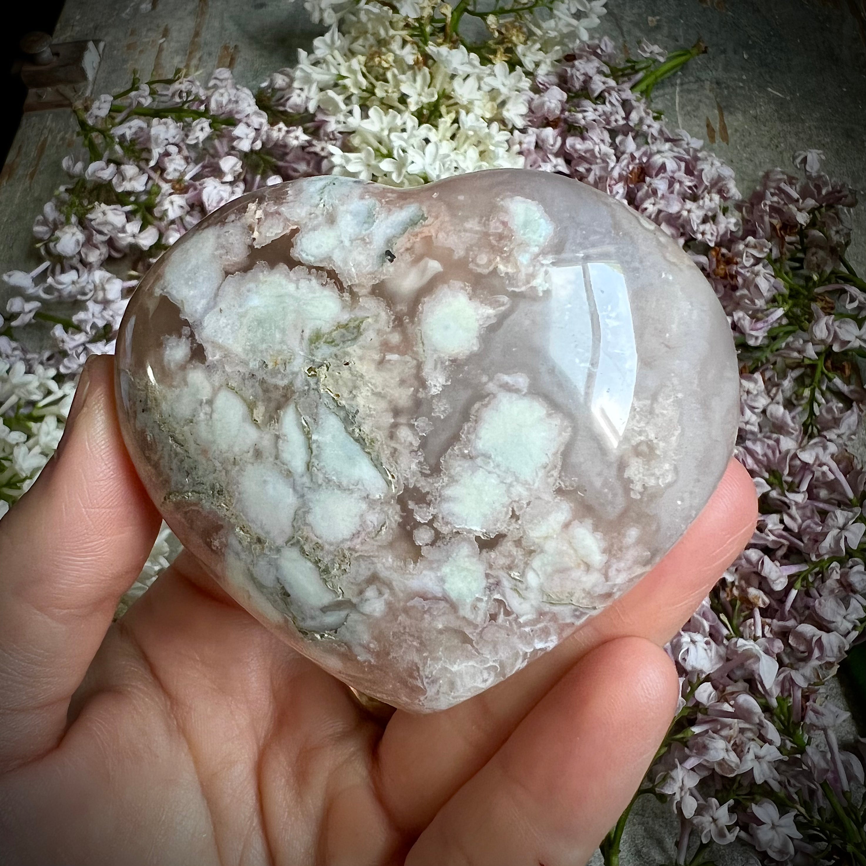 Flower Agate Heart Carving